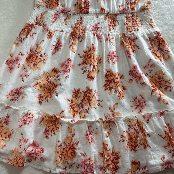 LOFT White Ruffle & Smocked Dress with Orange and Pink Floral Print Size SP - Picture 13 of 13